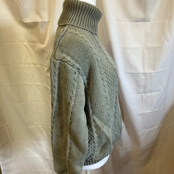 Scott Olive Green Turtleneck Sweater - Picture 4 of 8